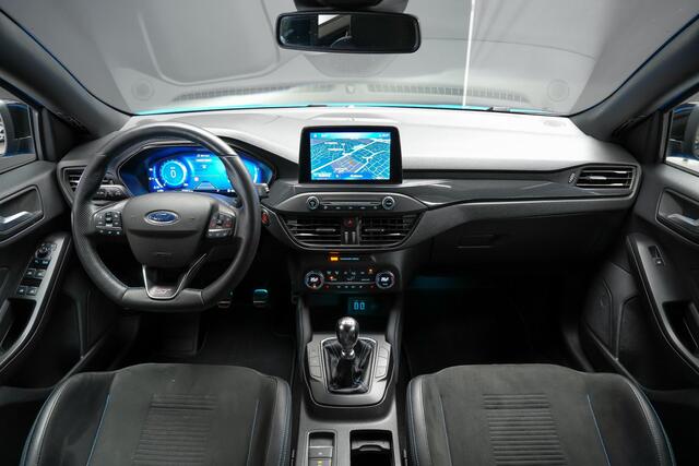 Ford FOCUS ST-X Edition 2.3 280pk PERFORMANCE PACK |Launch control|sper diff|schroefset|19" Performance wielen|B&O|BLIS|adaptieve cruise control|adaptieve LED koplampen|