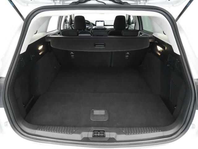 Ford FOCUS Wagon 1.0 EcoBoost Hybrid Connected Winterpakket Navigatie Clima Cruise 109