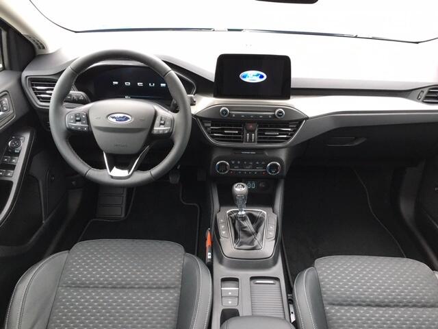 Ford FOCUS Titanium X Business Hybrid | Pano dak | Bomvol opties