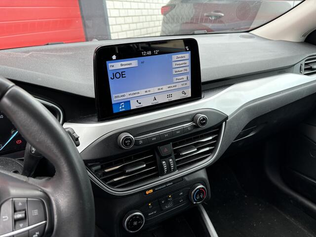 Ford FOCUS Wagon 1.0 EcoBoost Trend Edition Business TREKHAAK / CARPLAY / NAVI / AIRCO / PDC / BLUETOOTH / CRUISE / NL-AUTO