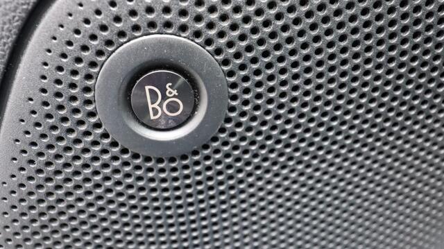 Ford FOCUS 1.0 EcoB. ST L. Bns | ST line | Led | Media | Echt mooi