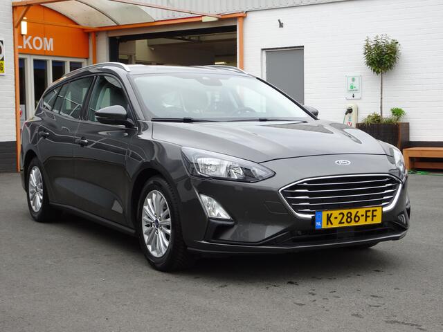 Ford FOCUS Wagon 1.0 EcoBoost Active Business Automatische airco, voorruit verwarming, stuur verwarming, stoelverwarming, licht metalen velgen, cruise controle, trekhaak, enz.