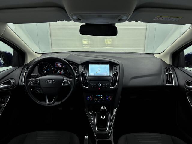 Ford FOCUS Wagon 1.5 Titanium Navi, Parkeersens voor en achter, Cruise