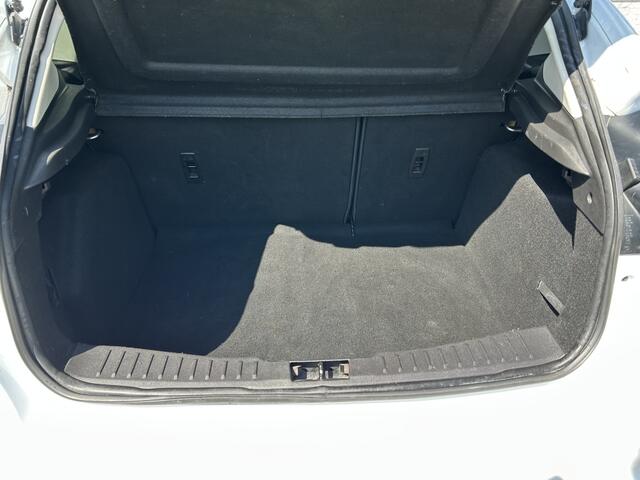 Ford FOCUS 1.5 Titanium Sport Edition AUT XENON SCHUIFDAK NAP!