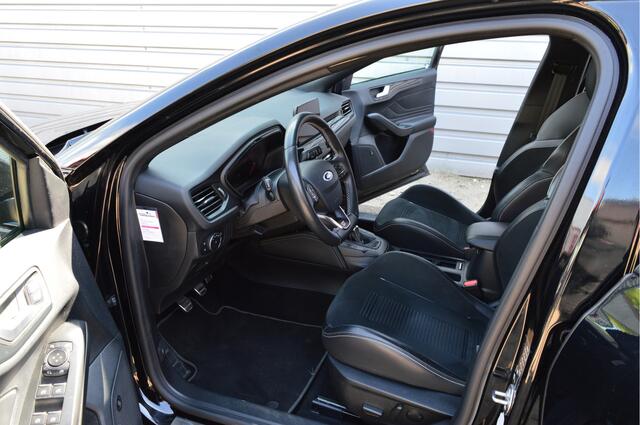 Ford FOCUS 2.3 EcoBoost ST-3 O.a: Acc, Carplay, Dab, Stoeverwarming, Camera, Adaptive cruise, etc... Rijklaar! All-in prijs!