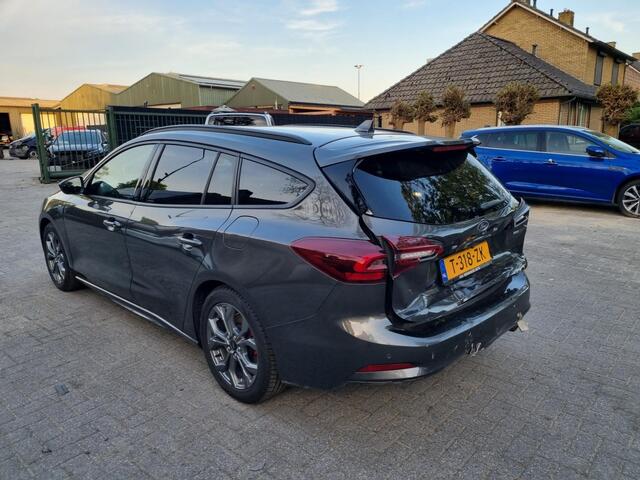Ford FOCUS 1.0 EBH ST Line X Aut. Led Navi Stoelverw.