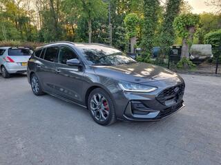 ford-focus-1.0-ebh-st-line-x-aut.-l