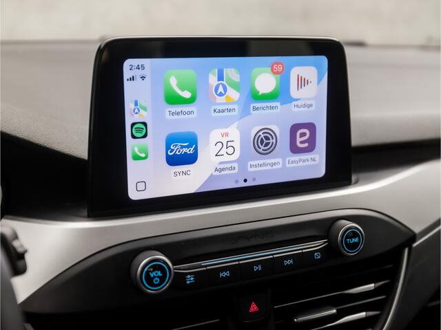 Ford FOCUS Wagon 1.0 EcoBoost ST Line (APPLE CARPLAY, GROOT NAVI, STUUR/STOELVERWARMING, CLIMATE, SPORTSTOELEN, PARKEERSENSOREN, KEYLESS, TREKHAAK, NIEUWSTAAT)