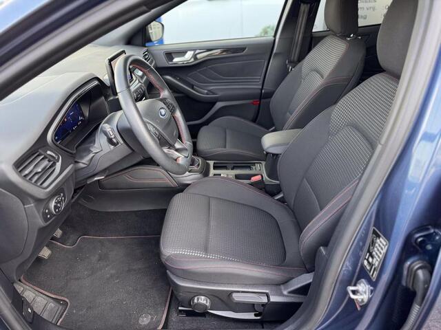Ford FOCUS 155pk EcoBoost Hybrid ST Line X Navi Camera Digitaal Dashboard ST Dakspoiler NL-Auto 5drs