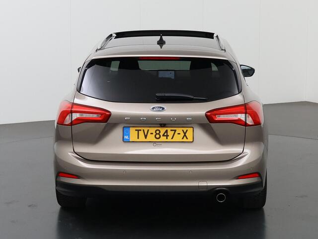Ford FOCUS Wagon 1.0 EcoBoost Titanium Business | Panoramadak | Full Led Koplampen | Winterpack | Head-Up | Cruise Control Adaptief | PArkeercamera | B&O |