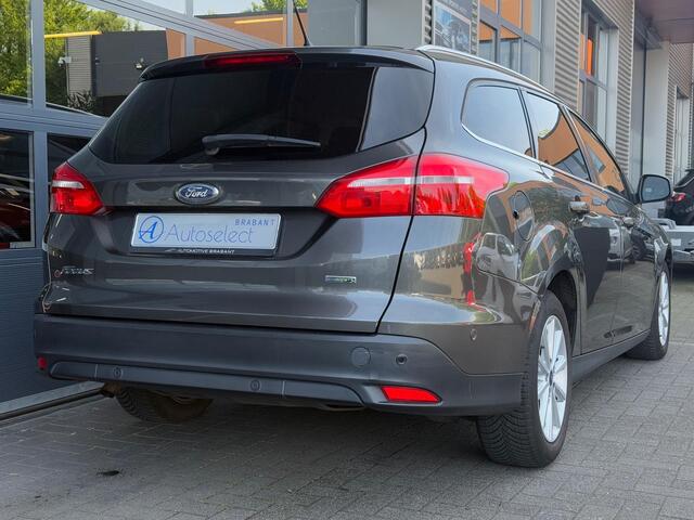 Ford FOCUS Wagon 1.0 EcoBoost Titanium Clima Cruise Navi