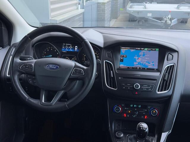 Ford FOCUS Wagon 1.0 EcoBoost Titanium Clima Cruise Navi