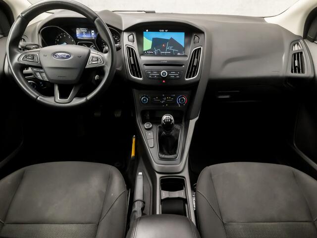 Ford FOCUS 1.0 Sport (APPLE CARPLAY, NAVIGATIE, LM VELGEN, PARKEERSENSOREN, SPORTSTOELEN, CRUISE, ELEK PAKKET, NIEUWSTAAT)