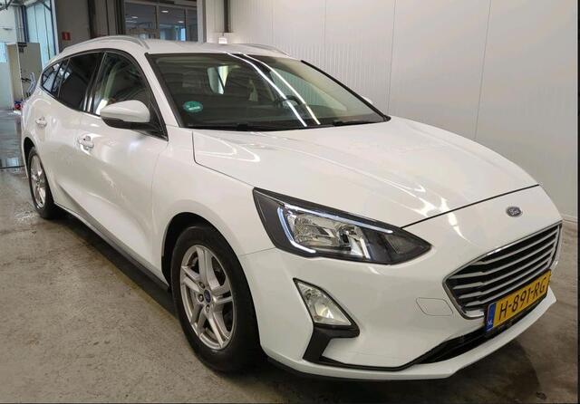 Ford FOCUS Wagon 1.5D 120PK Euro6 Trend Edition Business /Trekhaak / Airco / Stoel-Stuurverwarming / Navigatie / Pdc.V+A / Radio multimedia /