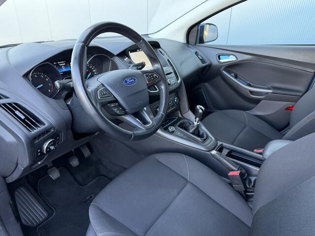 Ford FOCUS Wagon 1.0 Lease Edition Apple Carplay/Airco/Camera.