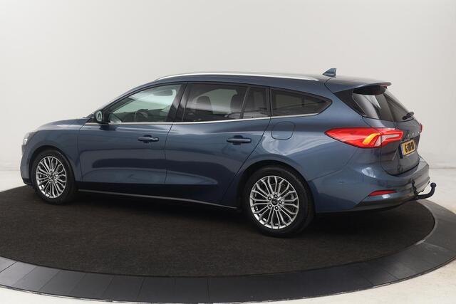 Ford FOCUS 1.5 EcoBoost Titanium | Stoel & stuurverwarming | Adaptive cruise | Full LED | Camera | Trekhaak | Carplay | Climate control
