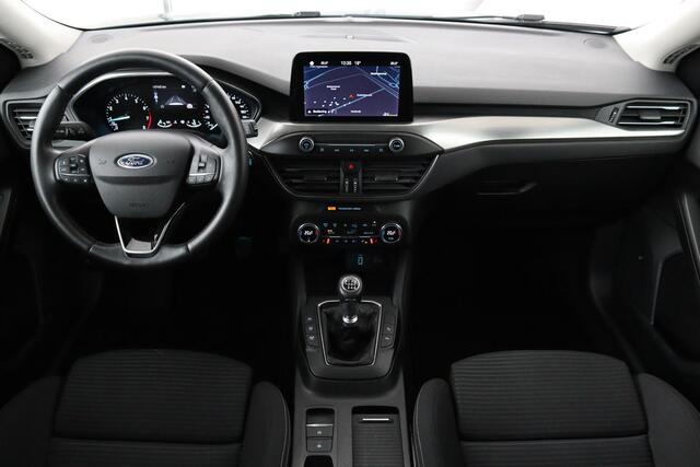 Ford FOCUS 1.5 EcoBoost Titanium | Stoel & stuurverwarming | Adaptive cruise | Full LED | Camera | Trekhaak | Carplay | Climate control