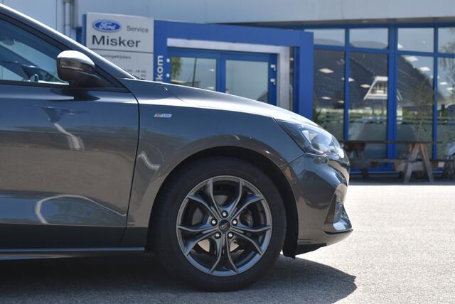 Ford FOCUS 1.0 EcoB. ST L. Bns Winter-Comfort pack