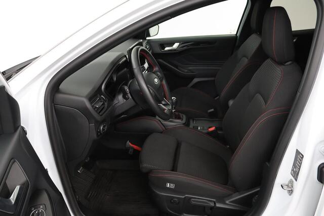 Ford FOCUS 1.0 EcoBoost Hybrid ST Line X | Stoel & stuurverwarming | Adaptive cruise | Carplay | B&O Sound | Camera | Digital Cockpit | Full LED | Navigatie