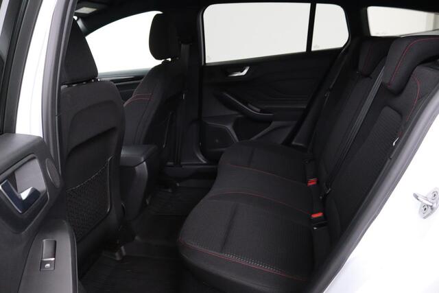 Ford FOCUS 1.0 EcoBoost Hybrid ST Line X | Stoel & stuurverwarming | Adaptive cruise | Carplay | B&O Sound | Camera | Digital Cockpit | Full LED | Navigatie