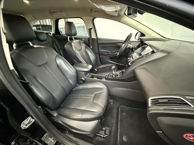 Ford FOCUS Wagon 1.0 Titanium Navi Leer LM17" NL Auto