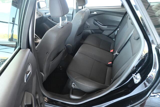Ford FOCUS Wagon 1.0 Airco Trekhaak Rijklaarprijs Inruil Mogelijk!