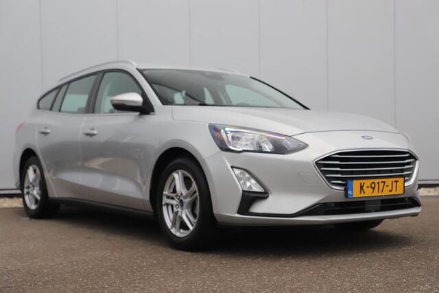 Ford FOCUS Wagon 1.0 EcoBoost Trend Edition Business 16 inch LMV Navigatie Achteruitrijcamera Carplay Android Airco Cruise Rijstrooksensor