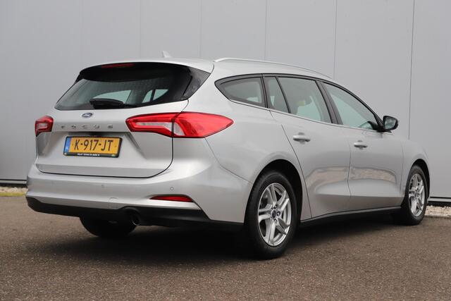 Ford FOCUS Wagon 1.0 EcoBoost Trend Edition Business 16 inch LMV Navigatie Achteruitrijcamera Carplay Android Airco Cruise Rijstrooksensor