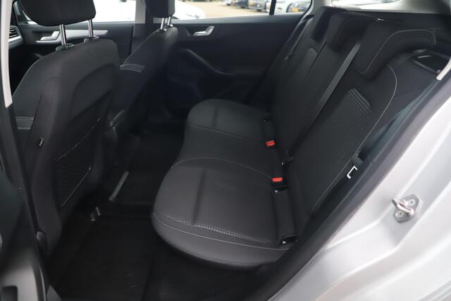 Ford FOCUS Wagon 1.0 EcoBoost Trend Edition Business 16 inch LMV Navigatie Achteruitrijcamera Carplay Android Airco Cruise Rijstrooksensor