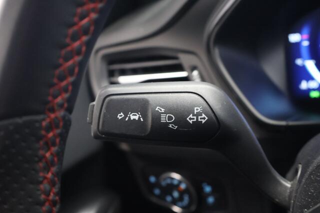 Ford FOCUS 1.0 EcoBoost Hybrid ST Line | Carplay | Camera