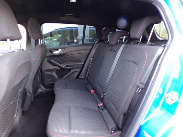 Ford FOCUS Wagon 1.5 EcoBlue ST Line Business Trekhaak NAP!