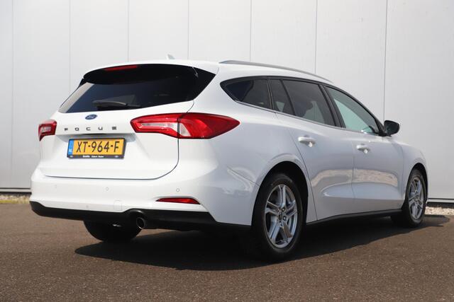 Ford FOCUS Wagon 1.0 EcoBoost Trend Edition Business 101PK Stuur & Stoelverwarming Getint Glas Navigatie Carplay Android Parkeersensor