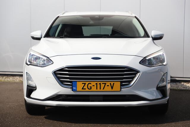 Ford FOCUS Wagon 1.0 EcoBoost Trend Edition Business 101PK Trekhaak 16 inch LMV Navigatie Airco Cruise Control Getint Glas Parkeersensor