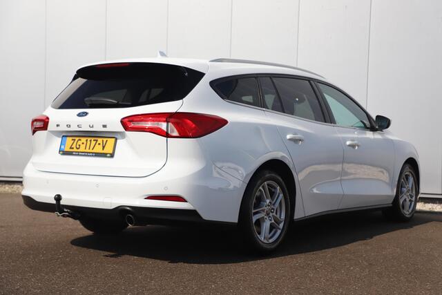 Ford FOCUS Wagon 1.0 EcoBoost Trend Edition Business 101PK Trekhaak 16 inch LMV Navigatie Airco Cruise Control Getint Glas Parkeersensor