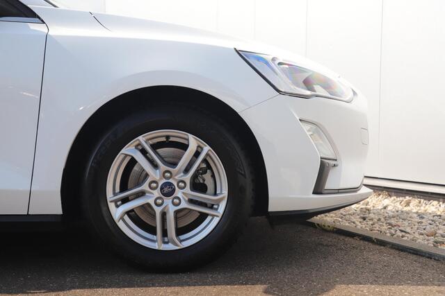 Ford FOCUS Wagon 1.0 EcoBoost Trend Edition Business 101PK Trekhaak 16 inch LMV Navigatie Airco Cruise Control Getint Glas Parkeersensor