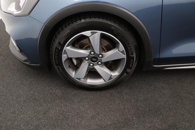 Ford FOCUS Wagon 1.5 150 PK Active Pano-dak Climate Stuur+Stoelverwarming