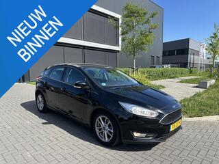 ford-focus-1.0-5-drs-edition-ecc,-c