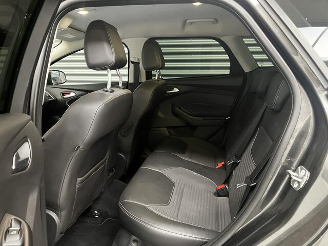 Ford FOCUS Wagon 1.5 TITANIUM/NAVI/PDC/CAM/TREKH/BLIS/ADAPTIVE CR/XENON/ENZ