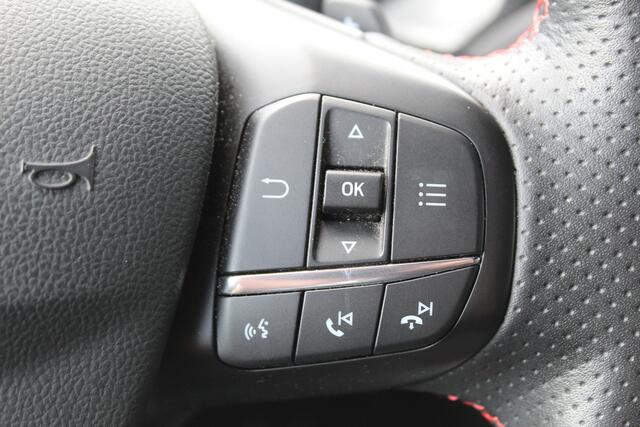 Ford FOCUS 1.0 EcoBoost Titanium X Business Automaat Trekhaak Stoel-Stuur - Voorruit verwarming