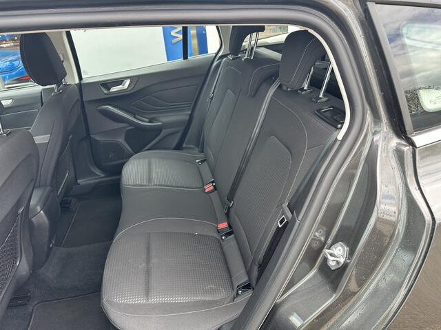 Ford FOCUS Wagon EcoBoost 100PK Trend Edition Business | Camera I Draadloos lader I Navi I Cruise I PDC