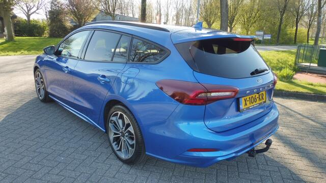 Ford FOCUS Wagon 155pk Hybrid ST Line X 18i Trekhaak vol leder alle Packs bomvol nieuw 47.500,-