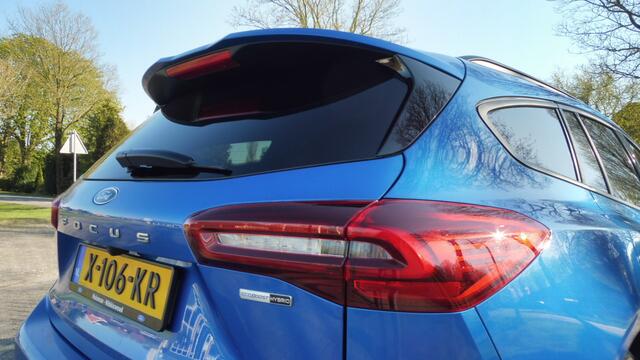 Ford FOCUS Wagon 155pk Hybrid ST Line X 18i Trekhaak vol leder alle Packs bomvol nieuw 47.500,-
