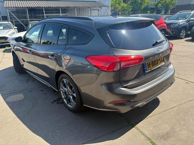 Ford FOCUS Wagon 1.0 EcoBoost ST Line Business