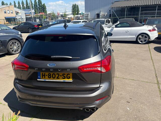 Ford FOCUS Wagon 1.0 EcoBoost ST Line Business