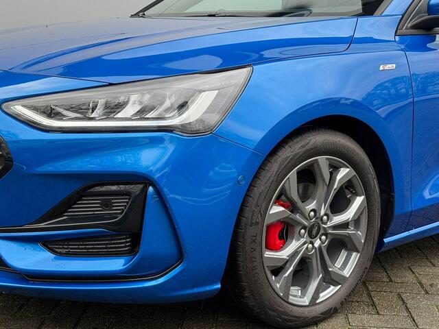 Ford FOCUS Wagon ST-Line X 1.0 Ecoboost Hybrid 155PK Automaat | ¤2.500,- FORD VOORDEEL | DIRECT LEVERBAAR! | Driver assistance pack | Winter pack | Parking pack