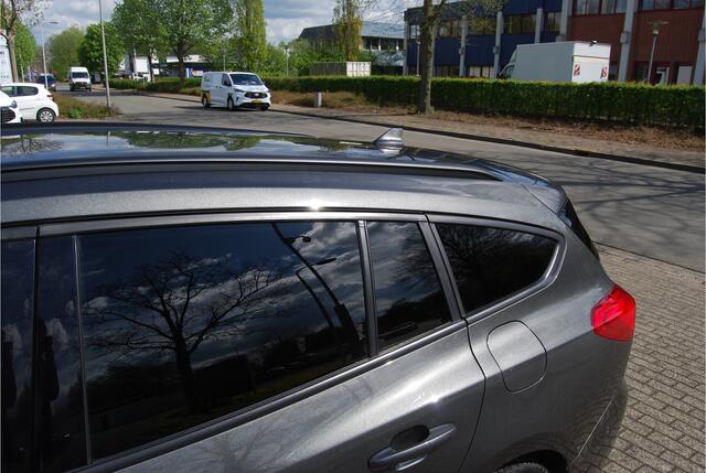 Ford FOCUS Wagon 1.5 EcoBoost 182PK ST Line Business | FULL LED | TREKHAAK | STOEL-STUUR VERWARMING
