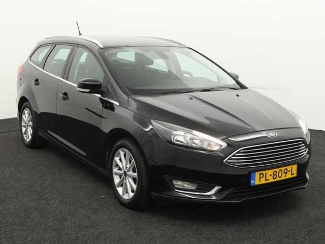 Ford FOCUS Wagon 1.5 Titanium 150 pk trekhaak 1500 kg navi Nap nedauto