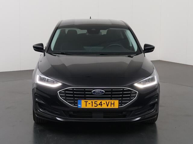 Ford FOCUS 1.0 EcoBoost Hybrid Titanium | Navigatie | Winterpack | Cruise Control Adaptief | Parkeercamera |