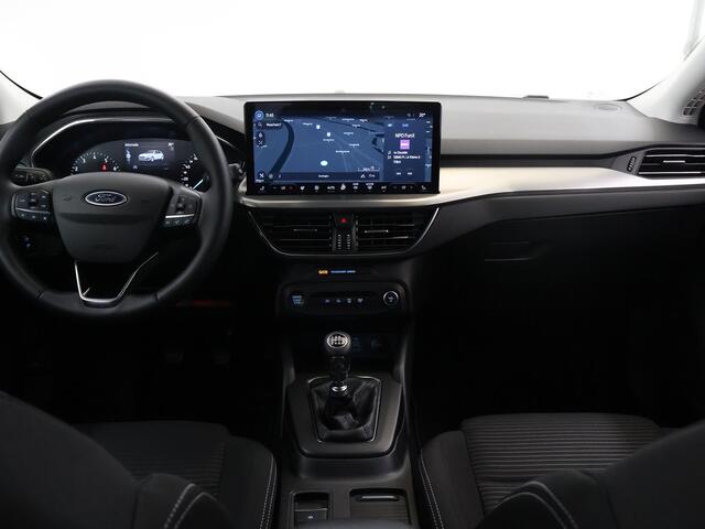 Ford FOCUS 1.0 EcoBoost Hybrid Titanium | Navigatie | Winterpack | Cruise Control Adaptief | Parkeercamera |
