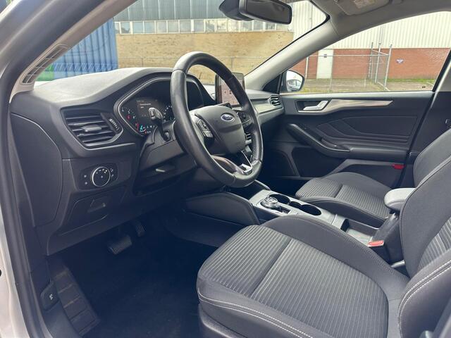 Ford FOCUS Wagon 1.0 EcoBoost Titanium Climate C, Cruise C, Navigatie, Camera!!!! PINKSTERSHOW WOENSDAG 06-06 T/M MAANDAG 09-06!!!!